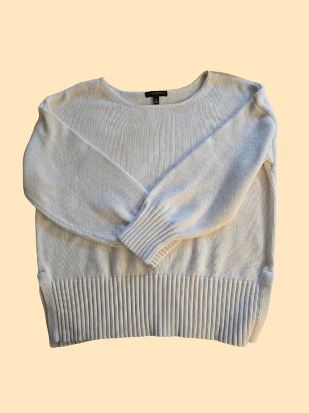 100% Cotton Banana Republic Sweater - Split Hem - Size XL - Cream